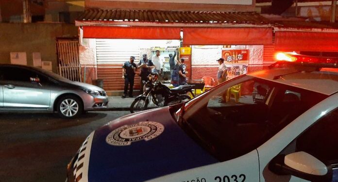 Fiscalização faz 1,8 mil atos entre vistorias, multas e interdição