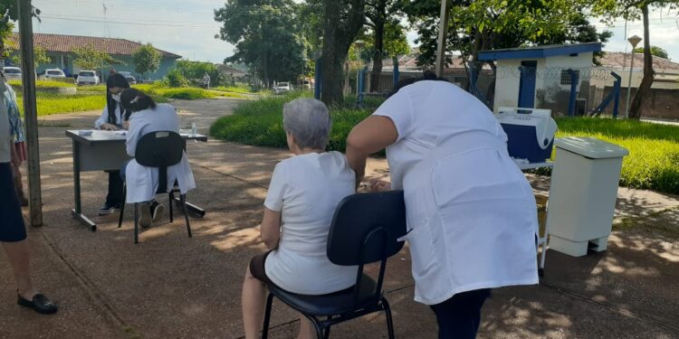 Campanha alcança 94% de cobertura vacinal contra a gripe