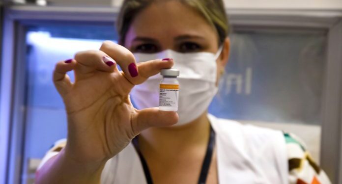 Catanduva recebe mais 2.720 doses da CoronaVac e entra em nova fase da campanha de vacinação