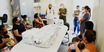 Prefeitura entrega kits de enxoval a mamães no Nova Catanduva