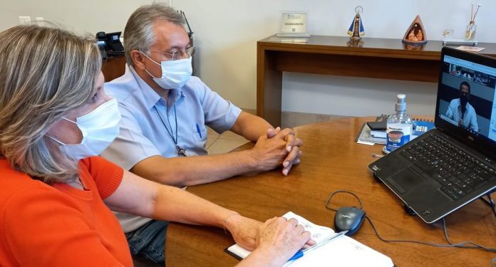 Padre Osvaldo participa de reunião virtual entre Governo do Estado e prefeitos sobre a gravidade da pandemia