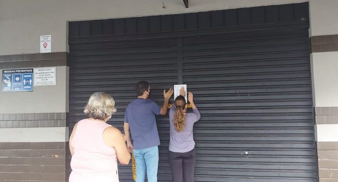 Núcleo de Fiscalização interdita bar por infração às regras da pandemia