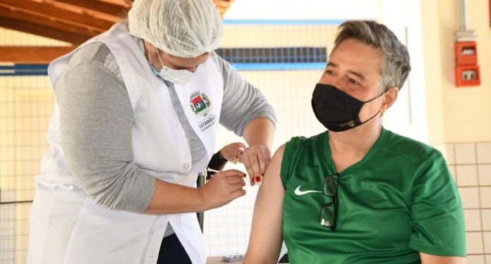 Ponto de vacinação no Nova Catanduva já está aberto