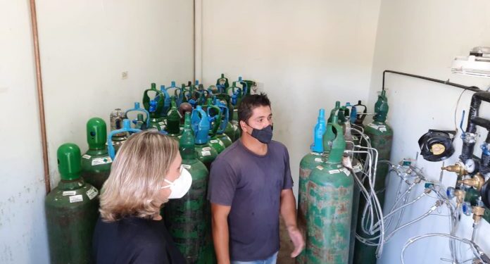 Saúde inspeciona rede de oxigênio da UPA