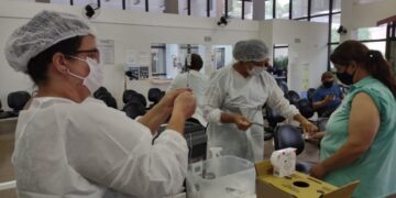 Novo grupo: vacinação contra covid-19 atende pessoas de 30 a 34 anos