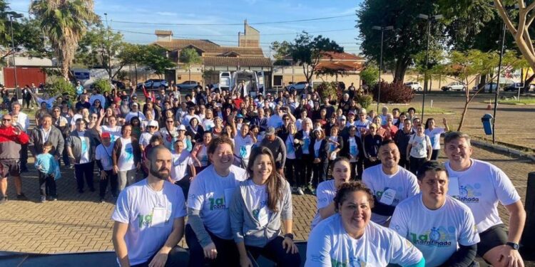 Caminhada das Academias da Saúde supera expectativas