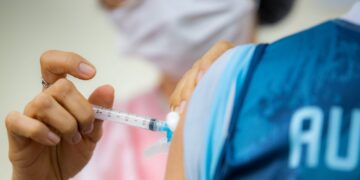 Secretaria de Saúde abre novo ponto de vacinação contra Covid