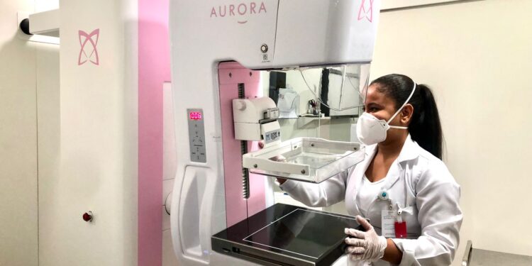 Saúde realiza mutirão com 200 exames de mamografias no sábado