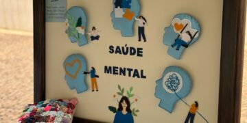 CAPS AD realiza ação sócio-cultural na Praça da Matriz