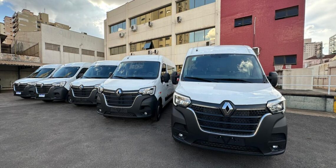 Mais veículos para Saúde: investimentos próprios reforça frota de ambulâncias